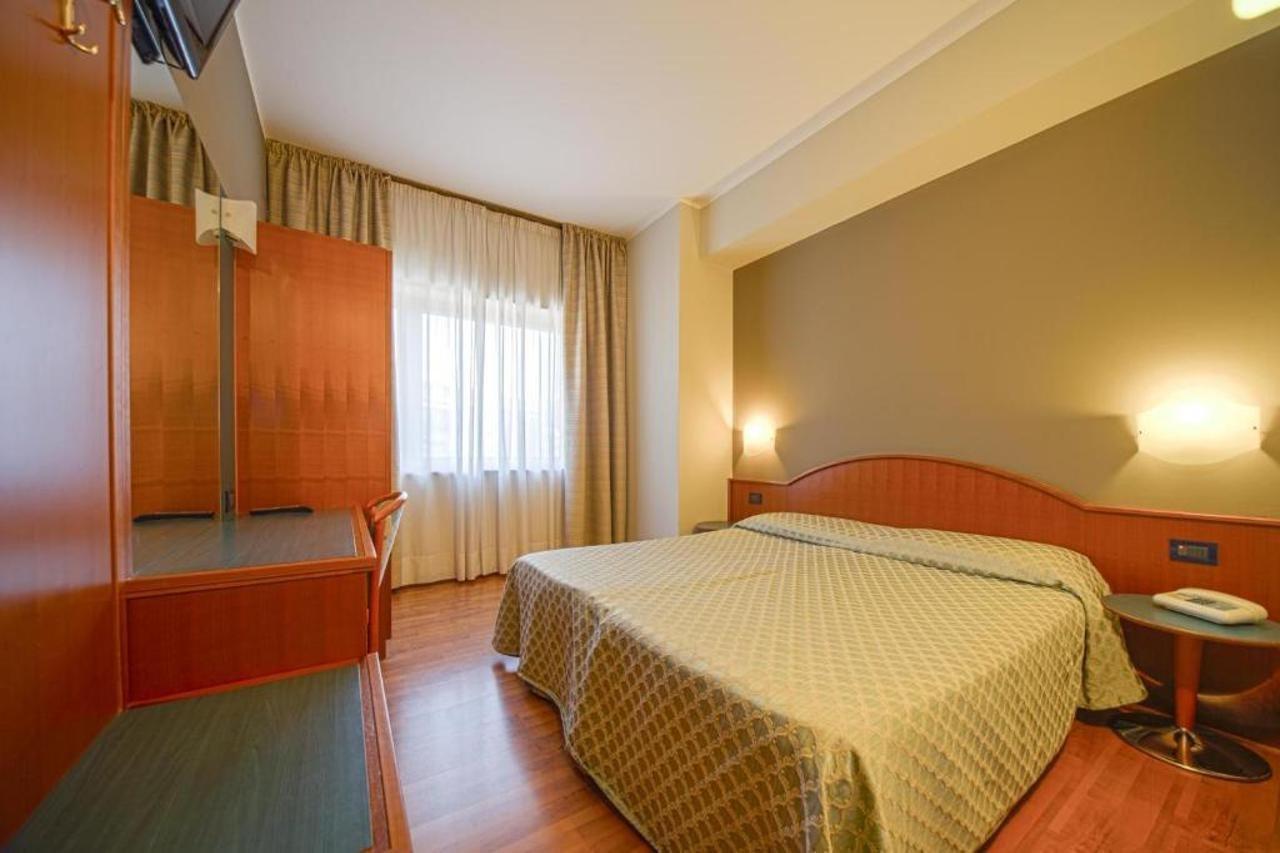 Hotel Centrale Μέστρε Εξωτερικό φωτογραφία