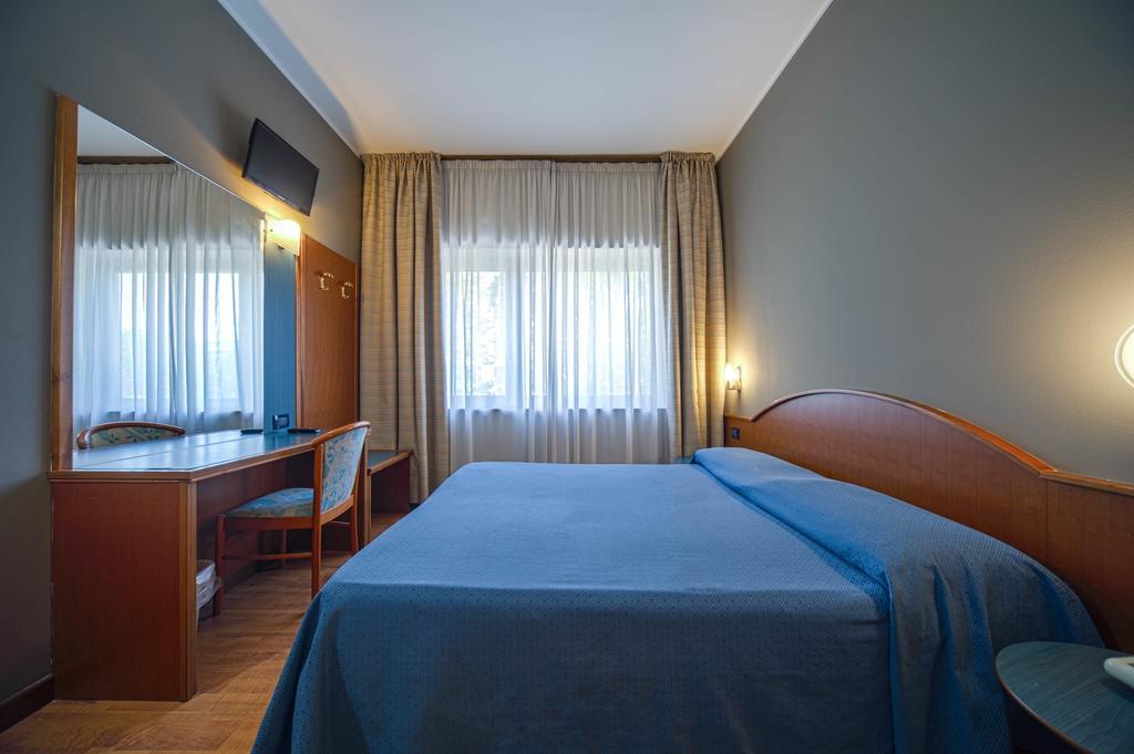 Hotel Centrale Μέστρε Εξωτερικό φωτογραφία